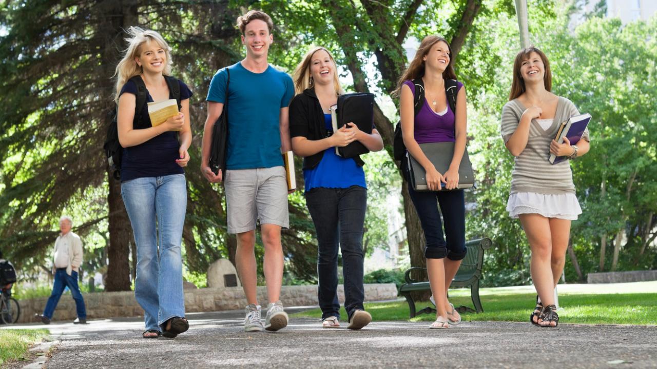 Students walking outside